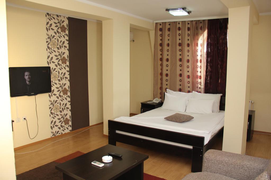 Garni Hotel Rile Men Ni Rom bilde