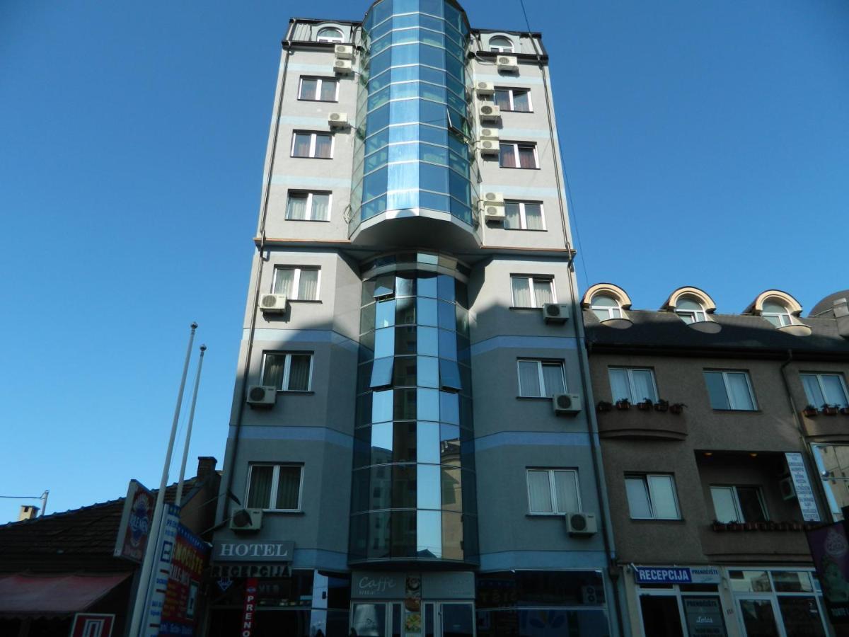 Garni Hotel Rile Men Ni Eksteriør bilde